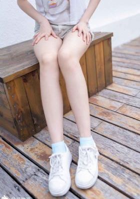 首页丨美脚社区丨调教脚奴_BD英语BD在线观看