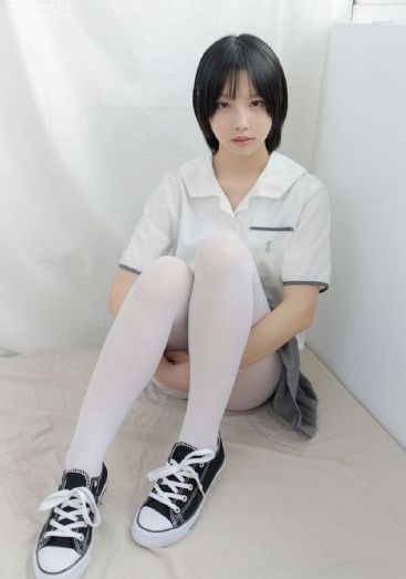日本三级香港三级人妇99视_1080P高清视频播放