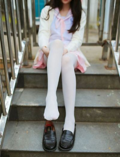 丝袜av人妻系列制服丝袜_DVD手机免费观看完整